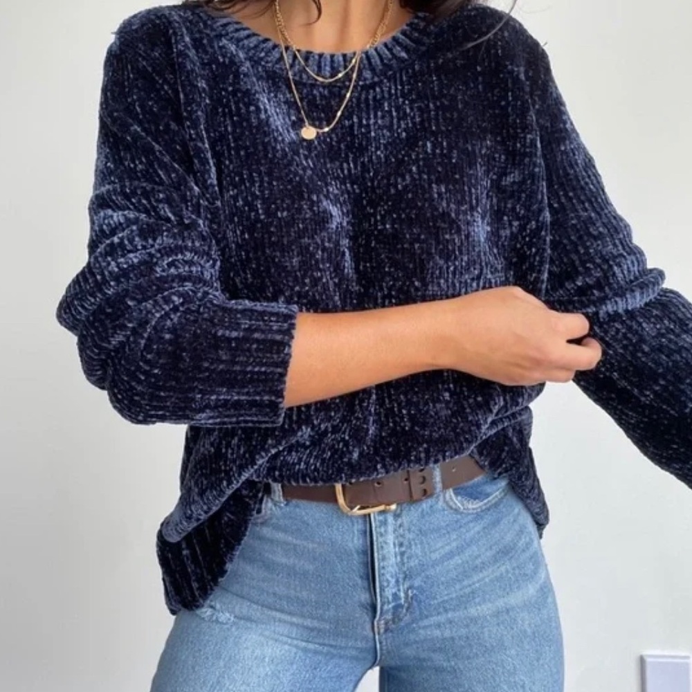 COPY - Orvis Chenille Navy Sweater